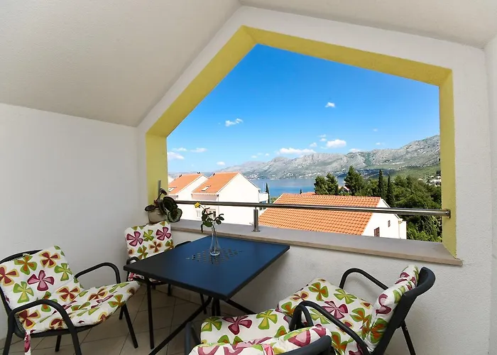 Sunrise Apartments